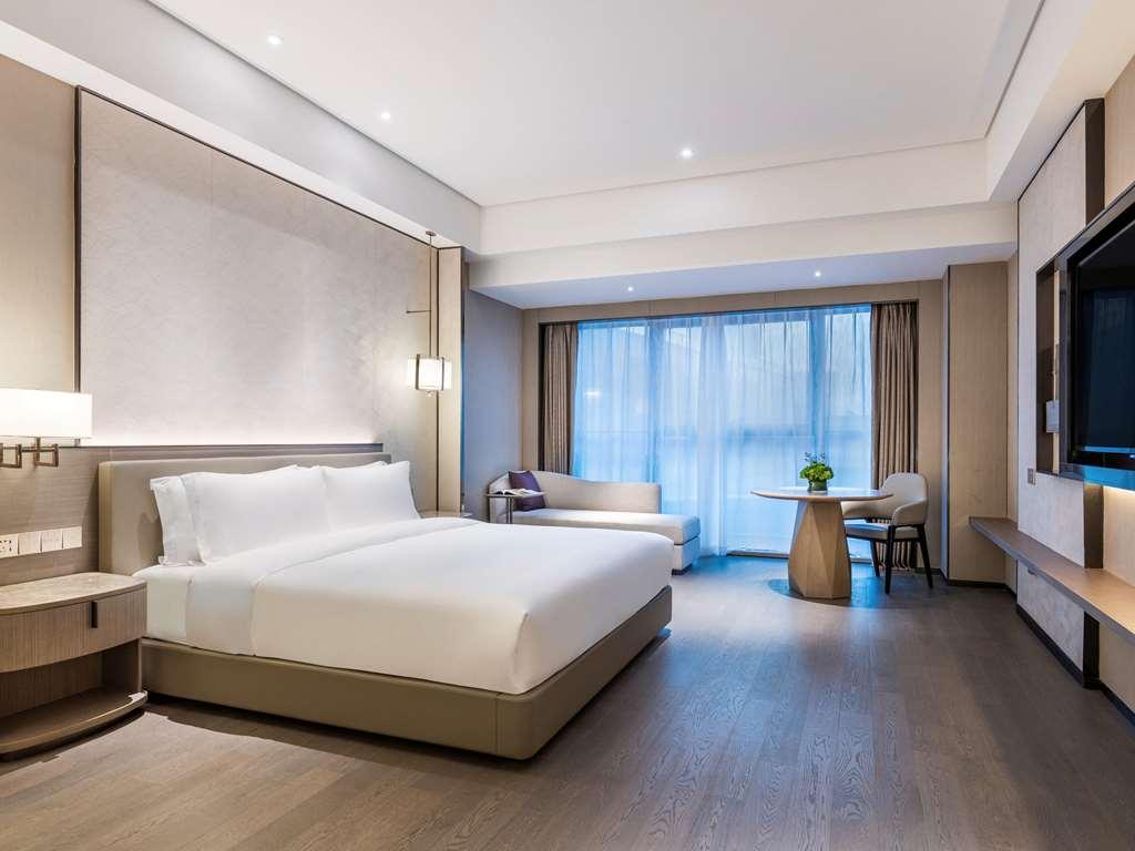 Grand Mercure Shanghai Lingang Room photo