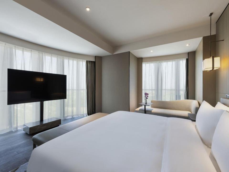 Grand Mercure Shanghai Lingang Exterior photo